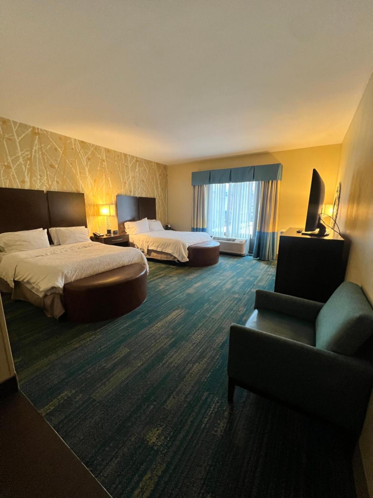 Hampton Inn & Suites Stroudsburg Bartonsville Poconos Екстер'єр фото